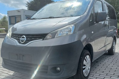 Nissan NV200
